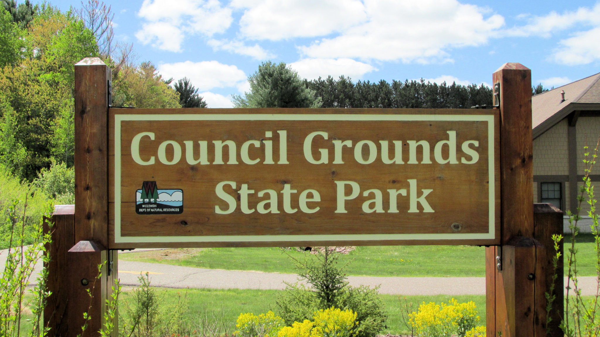 Park grassy grounds council state field bench wisconsin public usa